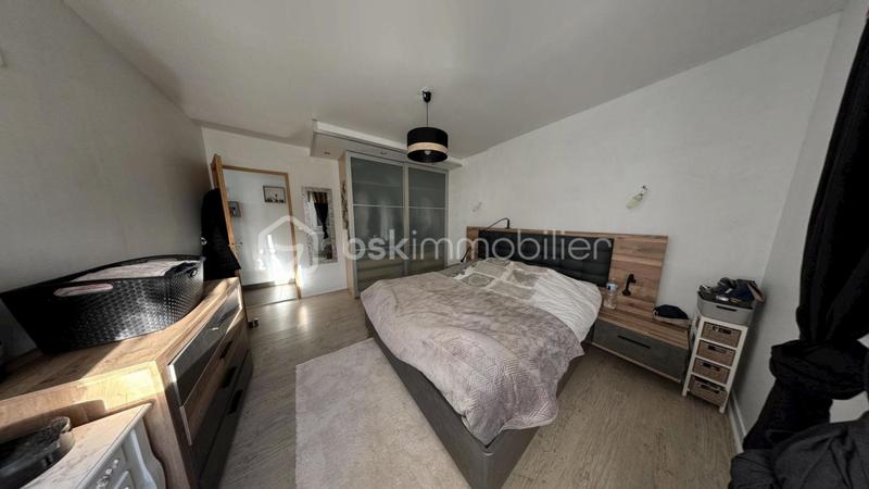 Maison traditionnelle - 157 m² - 5 pièces