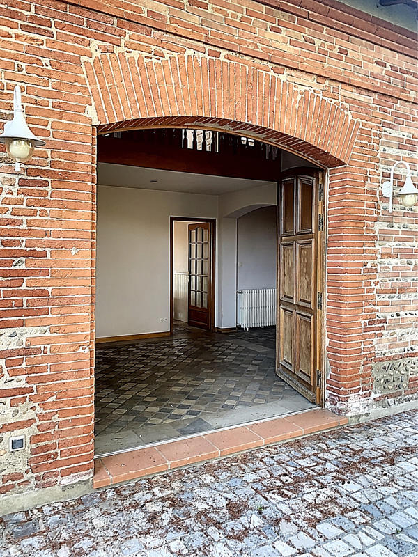 Villa - 328 m² - 12 pièces