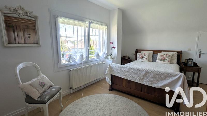 Maison - 93 m² - 4 pièces