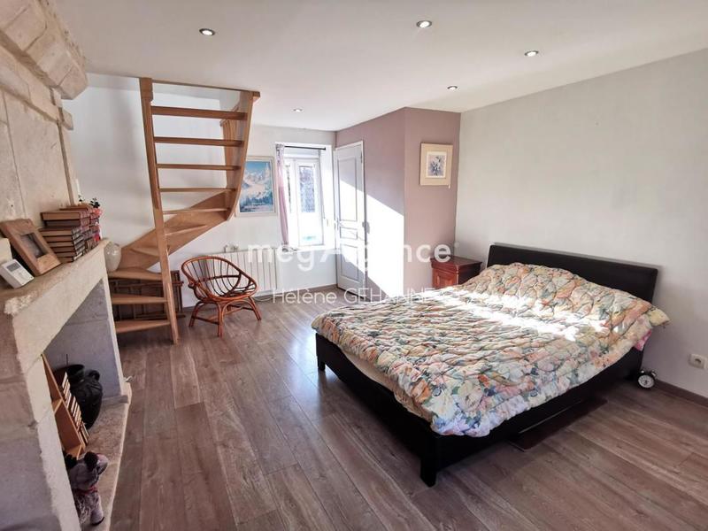 Maison en pierre - 60 m² - 4 pièces