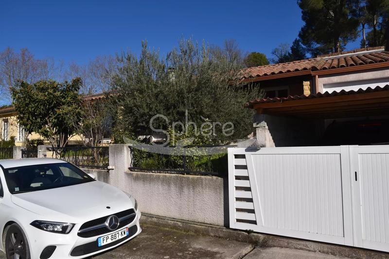 Villa - 84 m² - 4 pièces