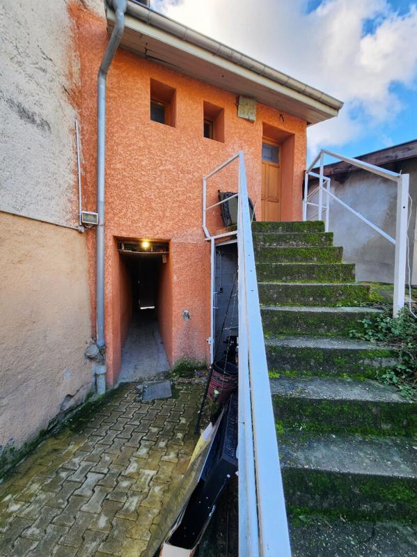 Immeuble - 147 m² - 5 pièces