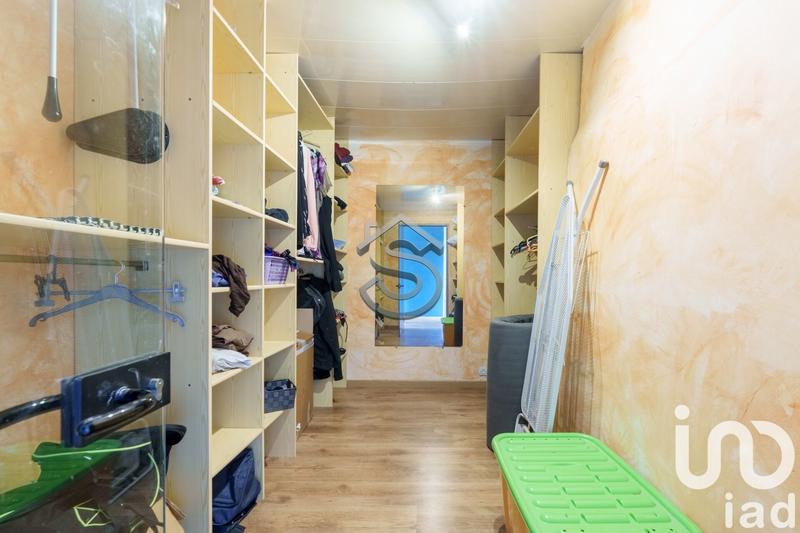 Maison - 243 m² - 7 pièces