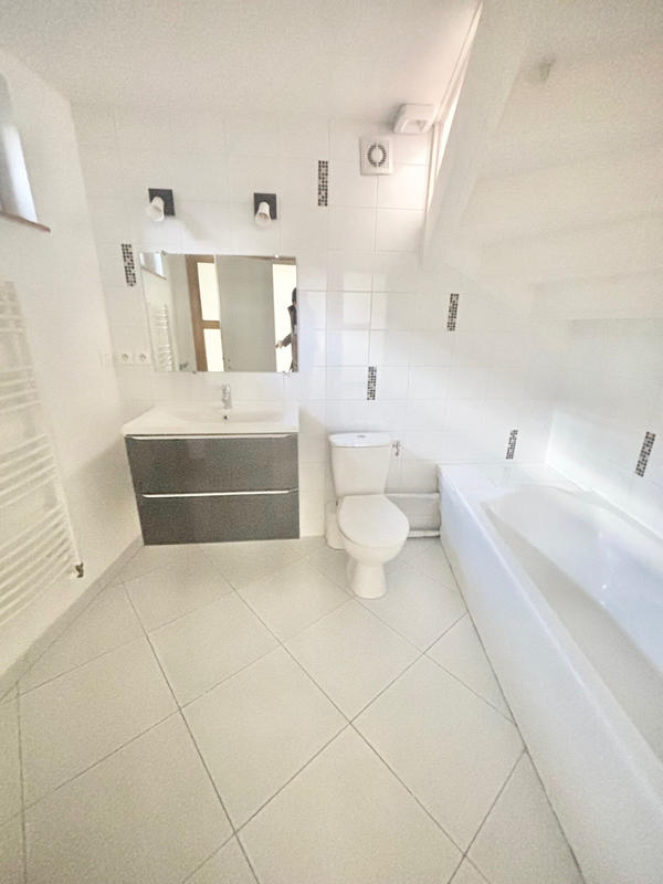 Appartement - 49 m² - 2 pièces