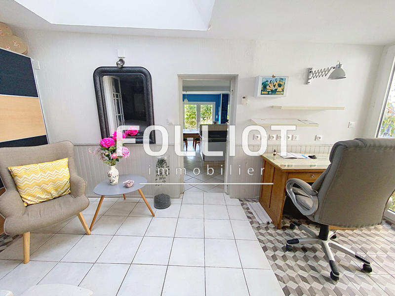 Maison - 200 m² - 7 pièces