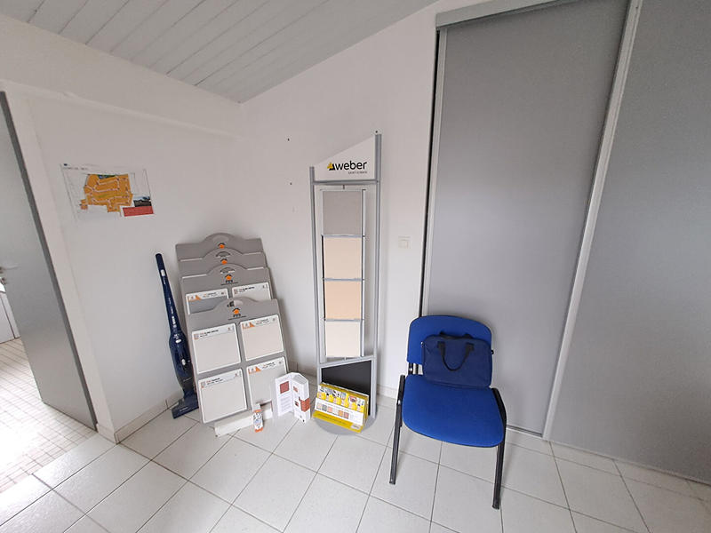 Local commercial - 55 m² - 4 pièces