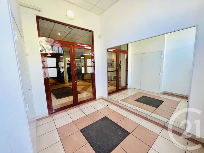 Studio - 18 m² - 1 pièce