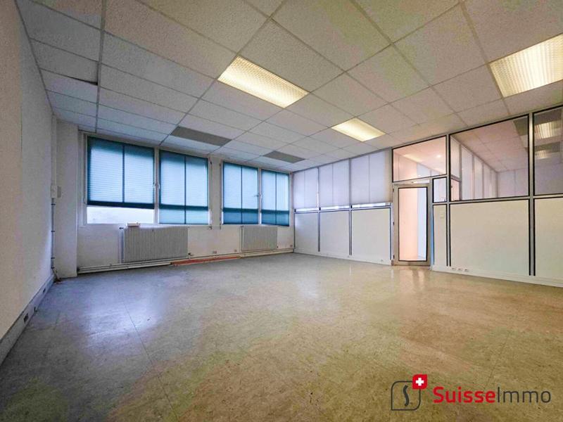 Bureau - 559 m² - 14 pièces