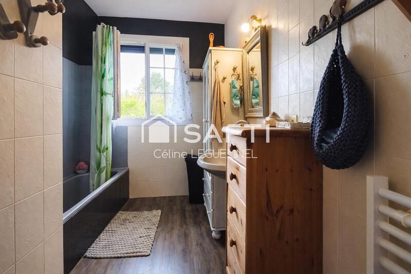 Maison - 134 m² - 7 pièces