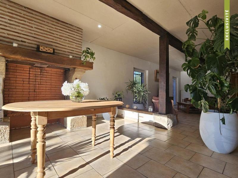 Maison - 140 m² - 6 pièces