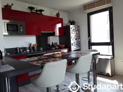 Chambre - 12 m² - 1 pièce