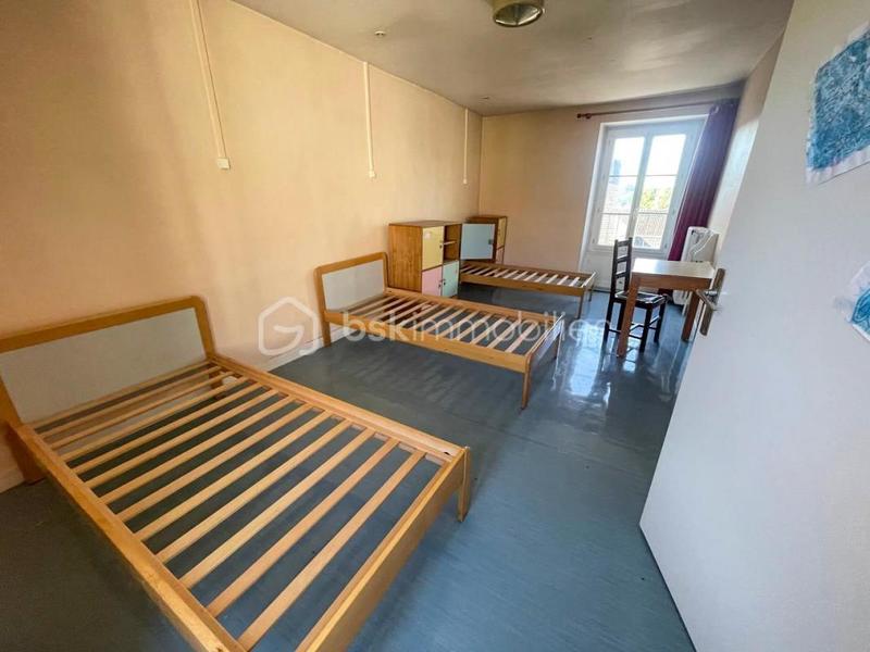 Corps de ferme - 163 m² - 8 pièces