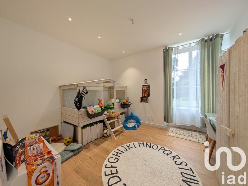 Maison - 286 m² - 10 pièces