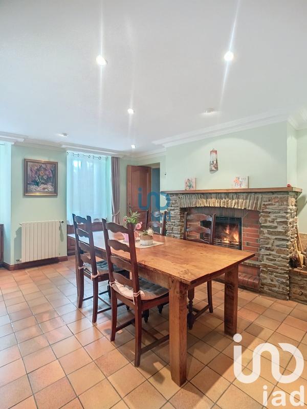 Maison - 178 m² - 5 pièces