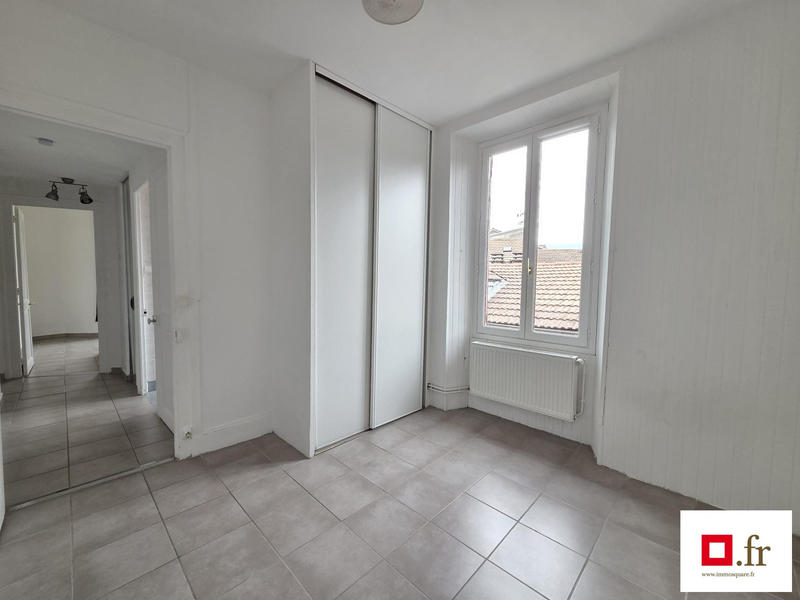 Appartement - 98 m² - 5 pièces