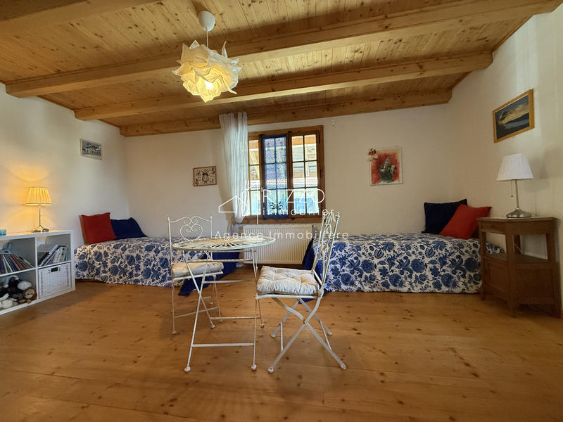 Maison - 176 m² - 5 pièces