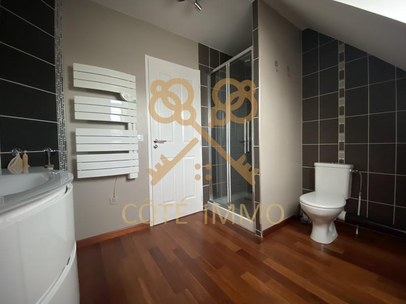 Maison - 102 m² - 5 pièces