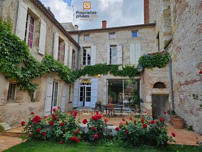 Demeure - 380 m² - 10 pièces