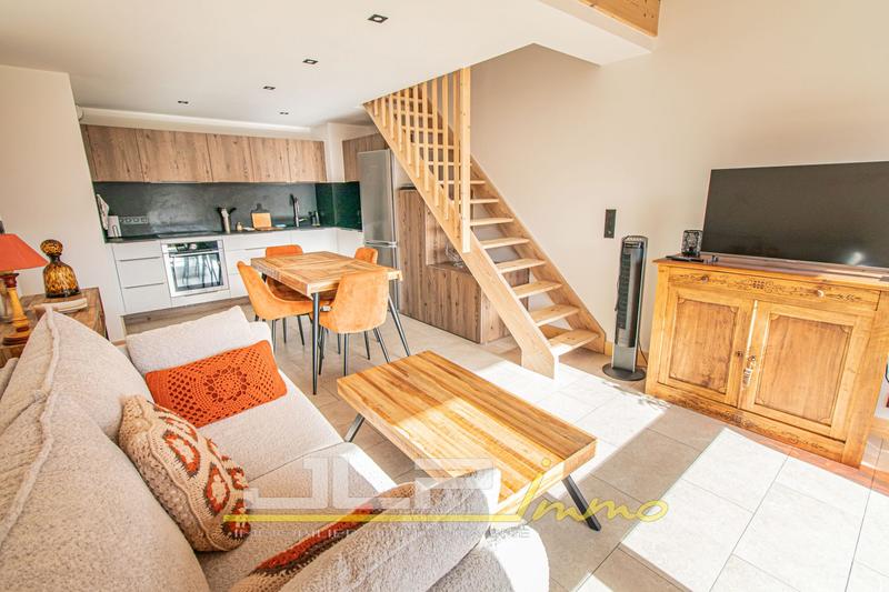 Appartement - 60 m² - 3 pièces