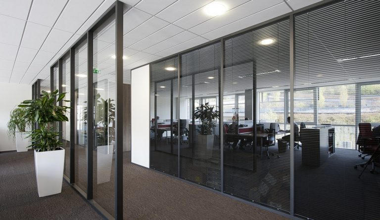 Local commercial - 94 m²