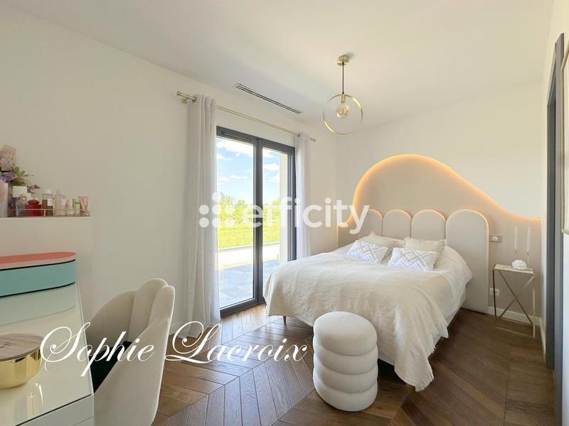 Maison - 191 m² - 7 pièces