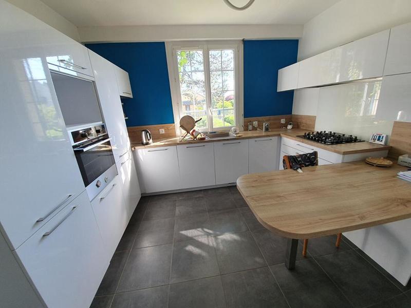 Maison - 180 m² - 6 pièces