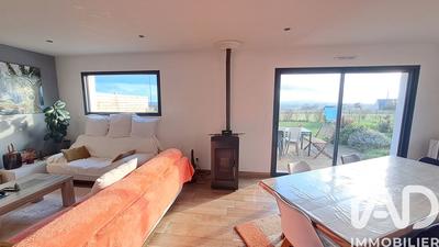 Maison - 94 m² - 4 pièces