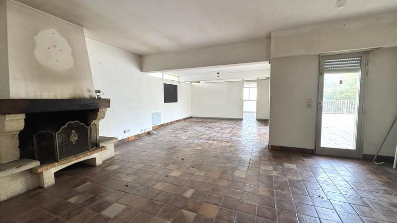 Appartement - 112 m² - 4 pièces