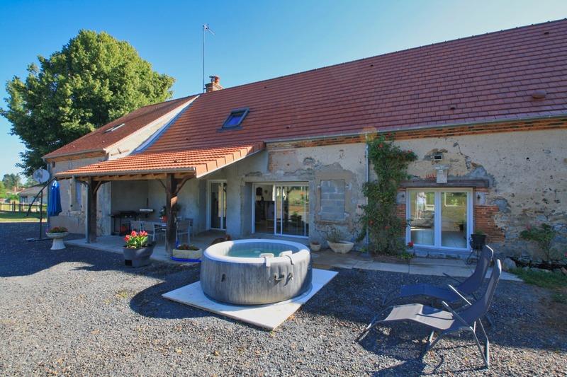 Maison de campagne - 190 m² - 8 pièces