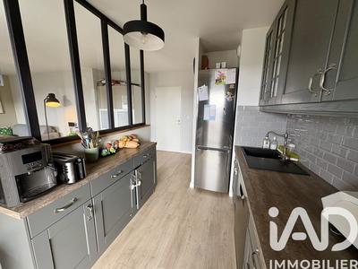 Appartement - 84 m² - 4 pièces