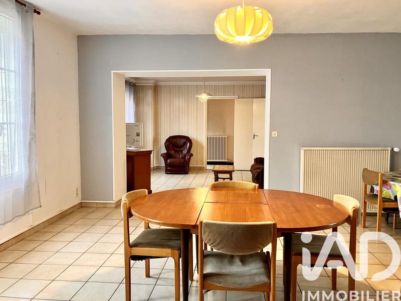 Maison - 181 m² - 8 pièces