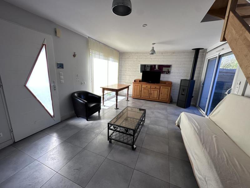 Maison - 92 m² - 5 pièces