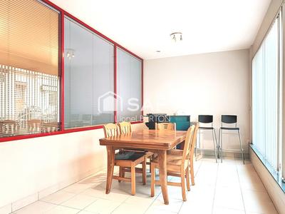 Appartement - 64 m² - 3 pièces