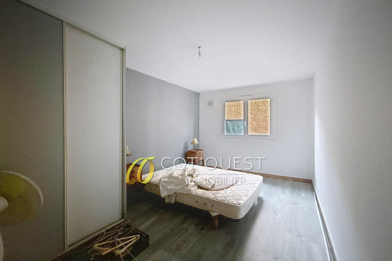 Maison - 265 m² - 7 pièces