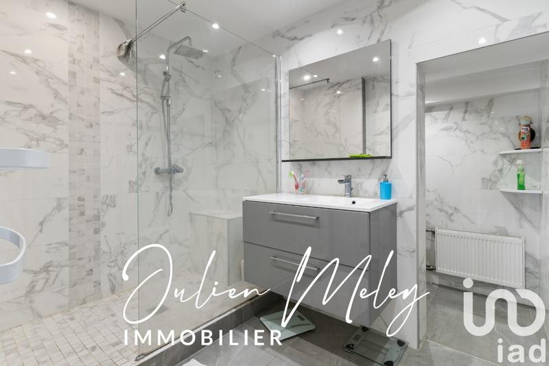 Appartement - 168 m² - 7 pièces