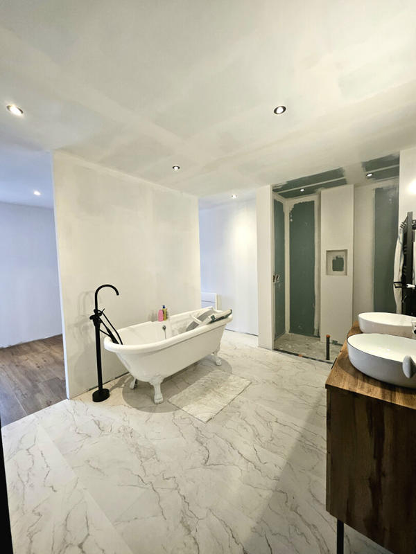 Maison - 149 m² - 6 pièces