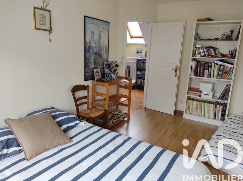 Maison - 231 m² - 8 pièces