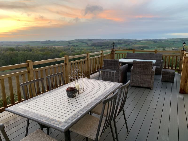 Maison - 228 m² - 7 pièces