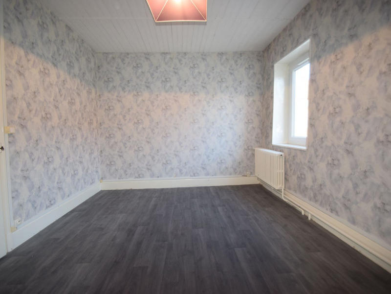 Maison - 216 m² - 10 pièces