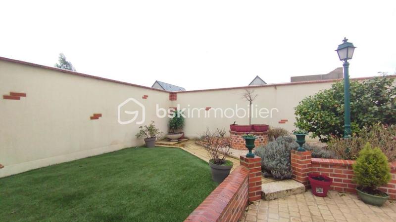 Maison - 228 m² - 7 pièces