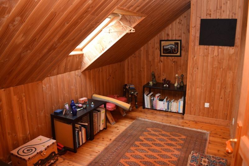 Maison - 245 m² - 10 pièces