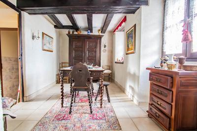 Maison - 250 m² - 7 pièces