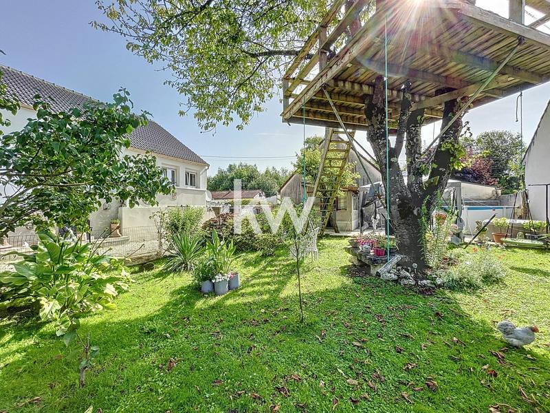 Maison traditionnelle - 127 m² - 6 pièces