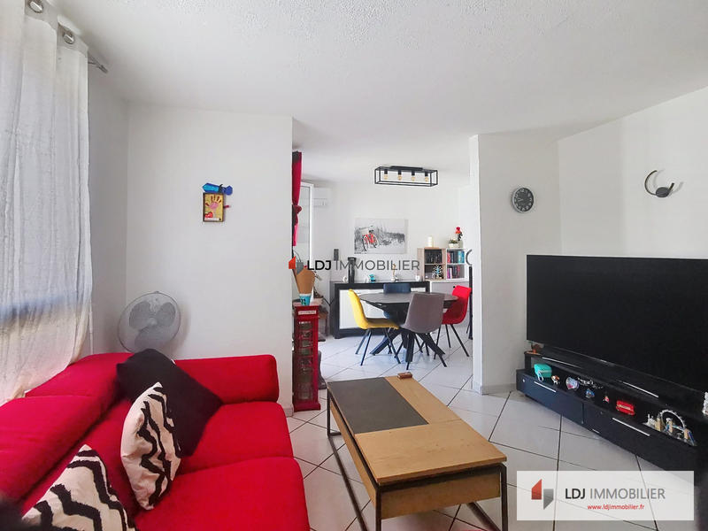 Appartement - 84 m² - 4 pièces