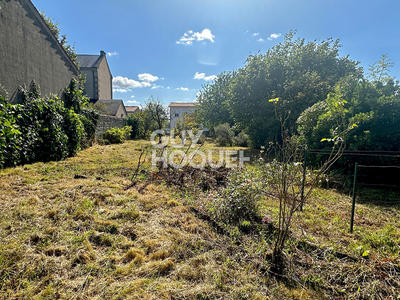 Terrain - 876 m²