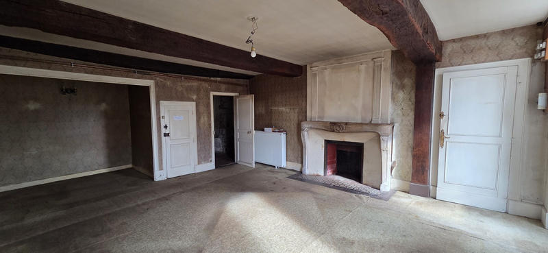 Maison ancienne - 175 m² - 6 pièces