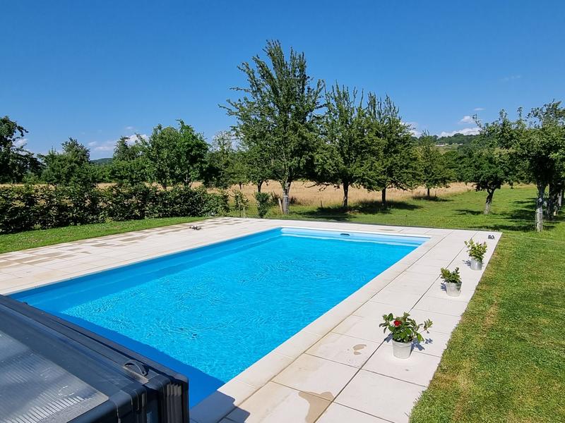 Maison ancienne - 400 m² - 13 pièces