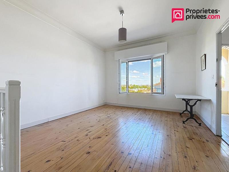 Maison - 171 m² - 6 pièces