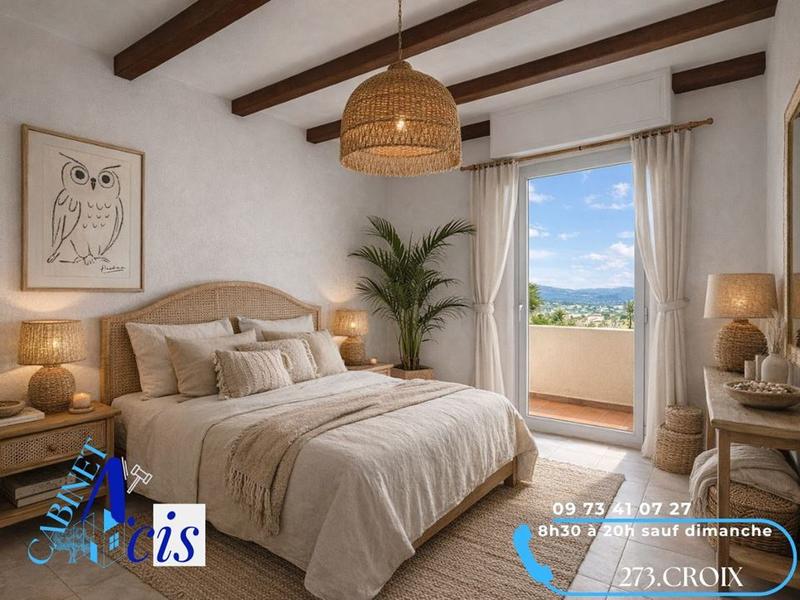 Appartement - 92 m² - 4 pièces