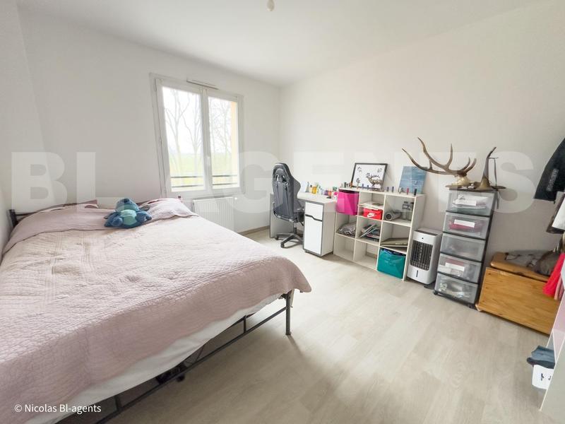 Pavillon - 96 m² - 5 pièces